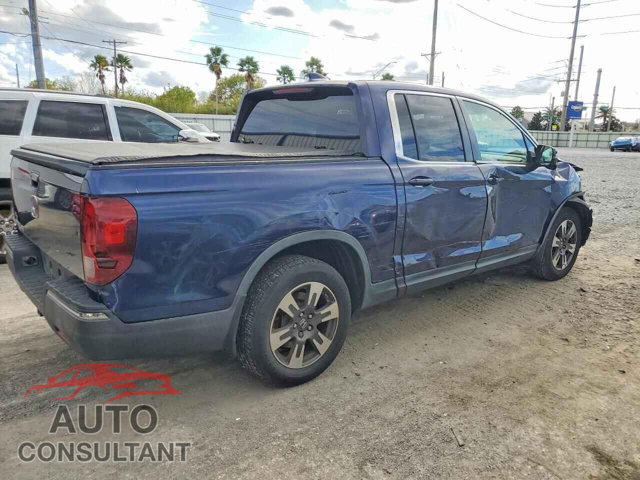 HONDA RIDGELINE 2017 - 5FPYK2F61HB007094