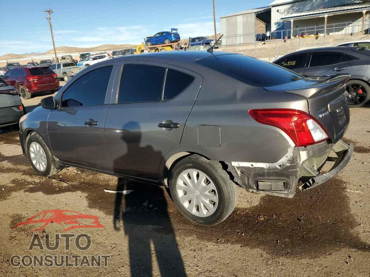 NISSAN VERSA 2017 - 3N1CN7AP0HL885367