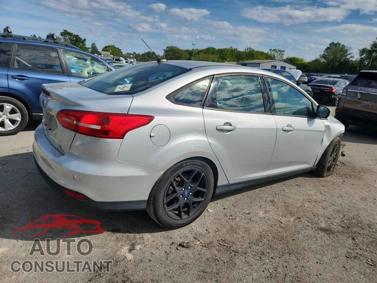 FORD FOCUS 2016 - 1FADP3F24GL332318