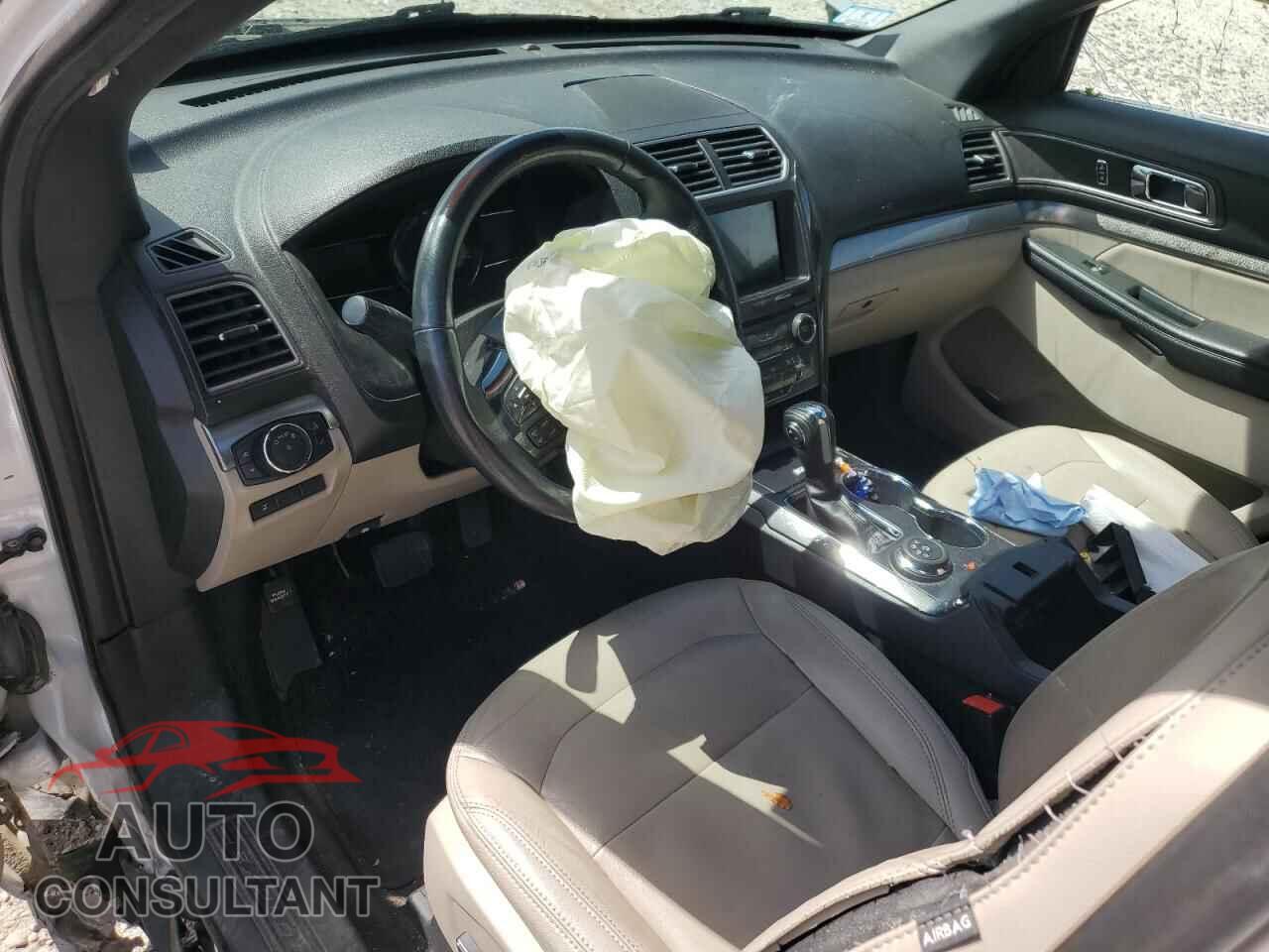 FORD EXPLORER 2018 - 1FM5K8D82JGB83095
