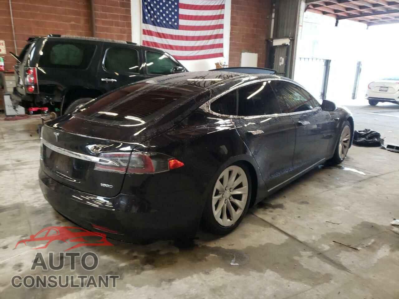 TESLA MODEL S 2017 - 5YJSA1E21HF199014