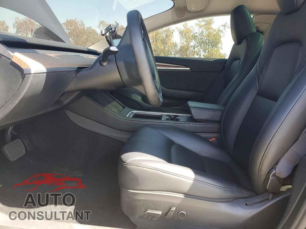 TESLA MODEL 3 2023 - 5YJ3E1EA1PF556951