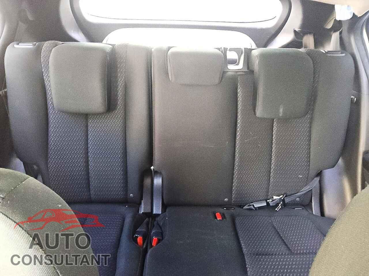 MITSUBISHI ECLIPSE 2019 - JA4AT3AA8KZ035284