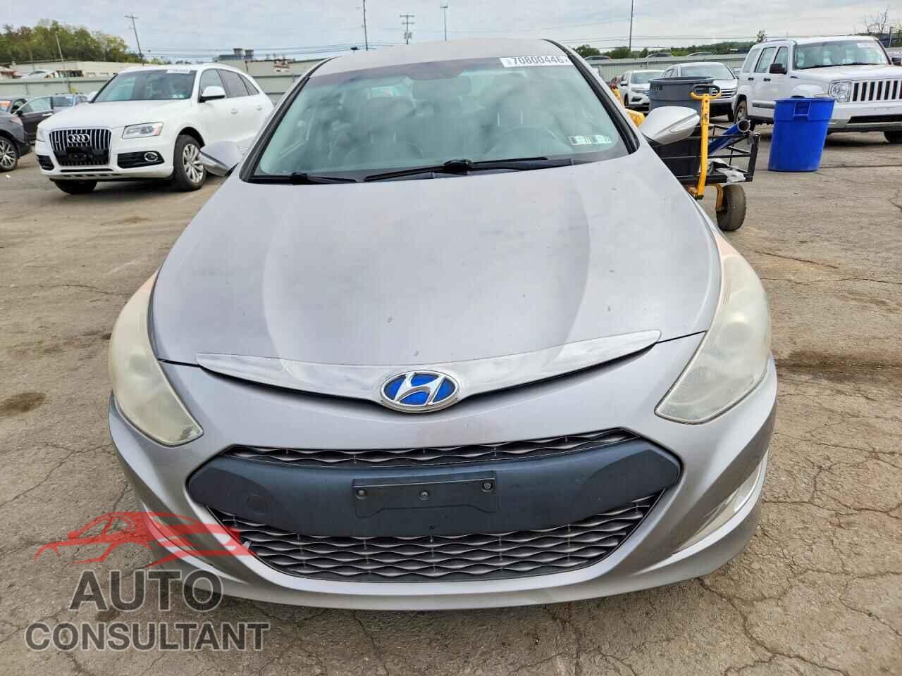 HYUNDAI SONATA 2012 - KMHEC4A45CA026335