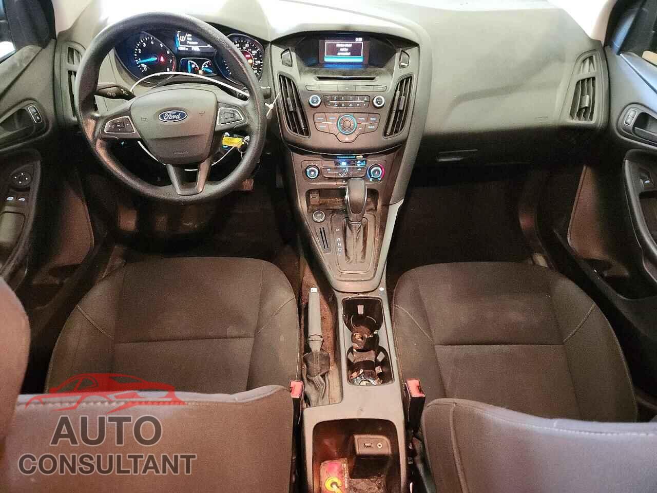 FORD FOCUS 2017 - 1FADP3E2XHL271009