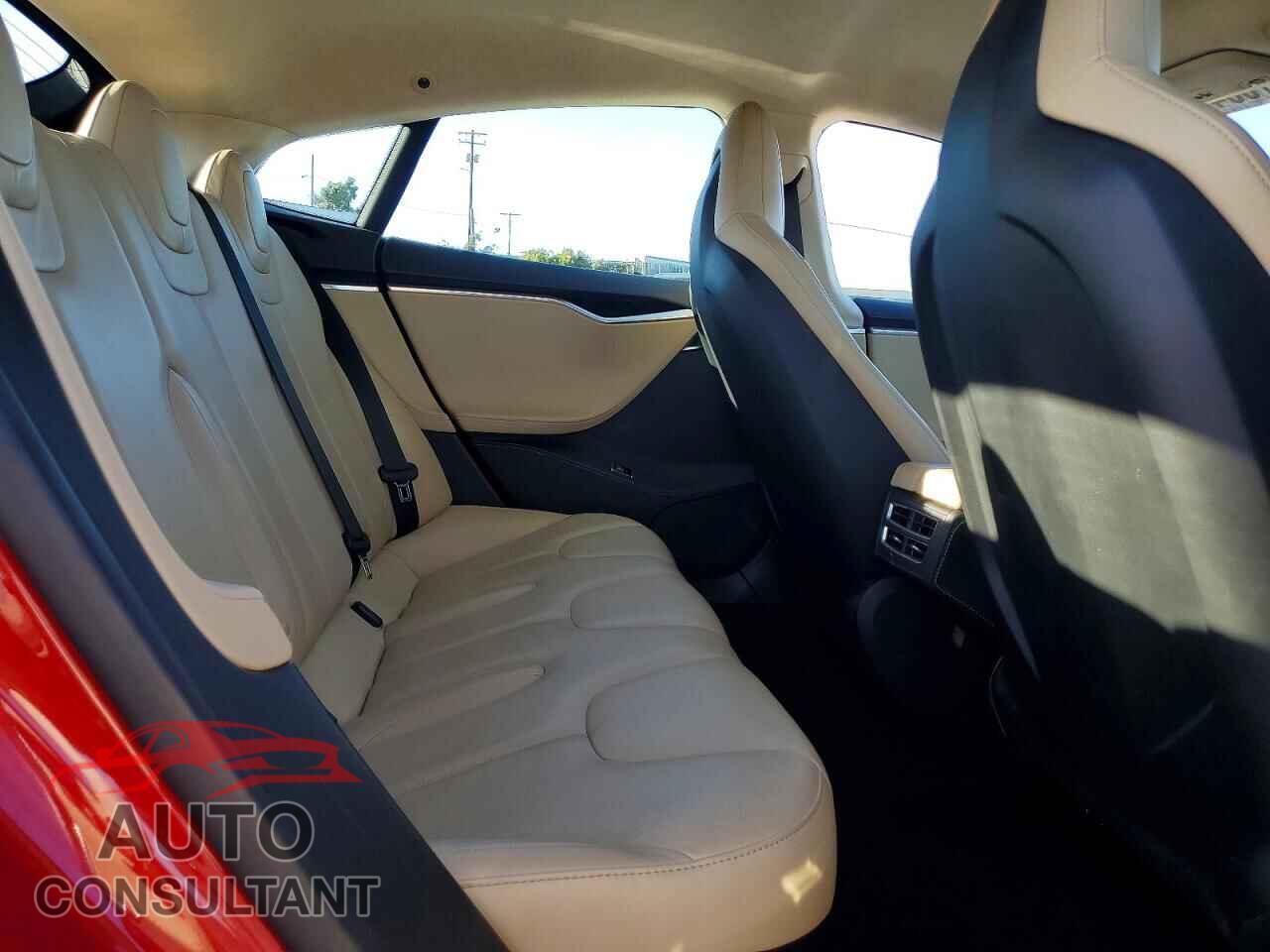 TESLA MODEL S 2014 - 5YJSA1H17EFP30571