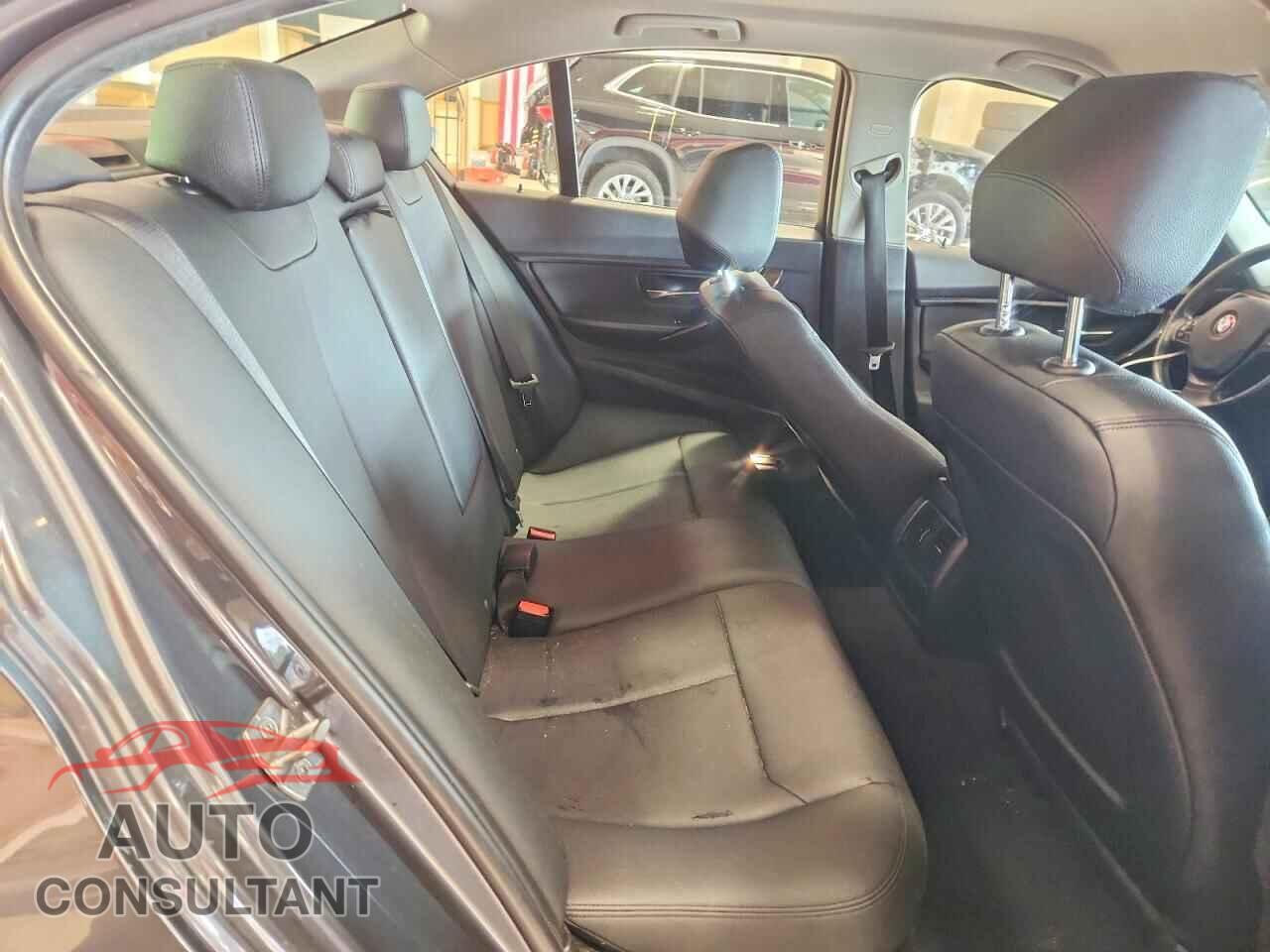 BMW 3 SERIES 2016 - WBA8E5G5XGNU21995