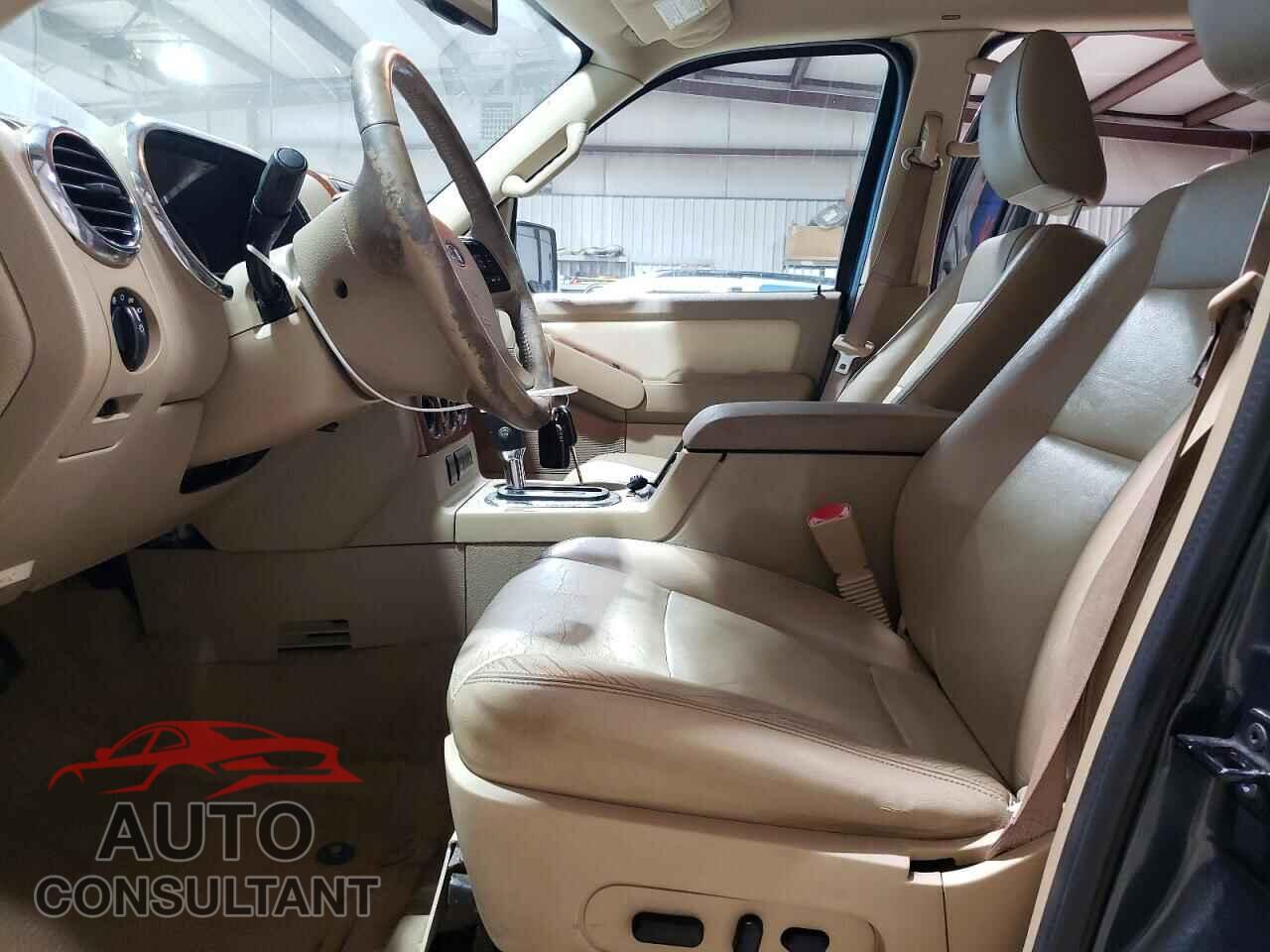 FORD EXPLORER 2010 - 1FMEU7EE8AUB13403
