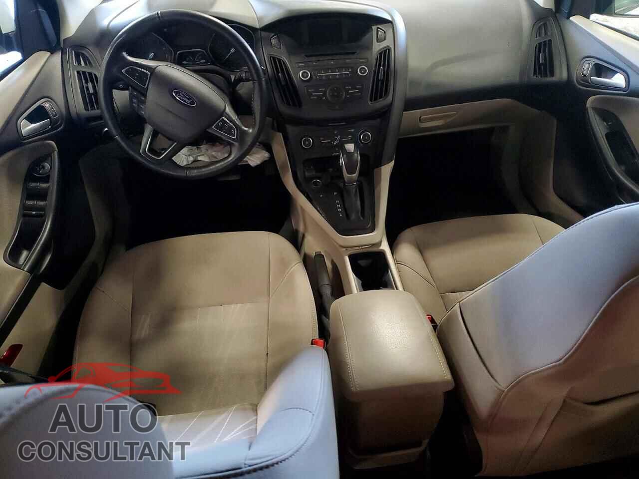 FORD FOCUS 2016 - 1FADP3K29GL229725
