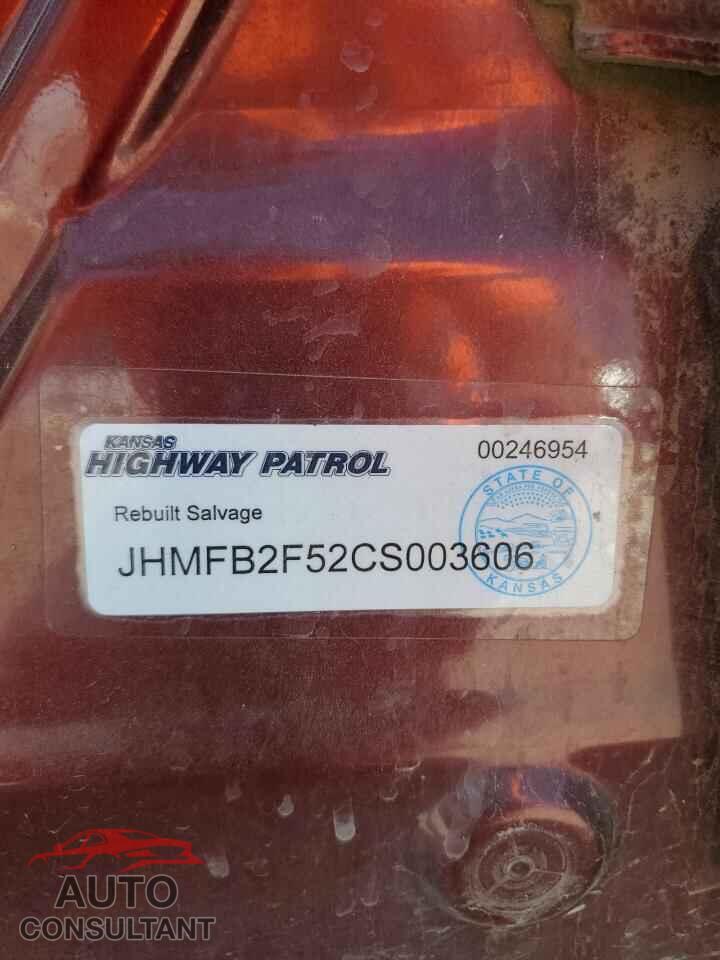 HONDA CIVIC 2012 - JHMFB2F52CS003606