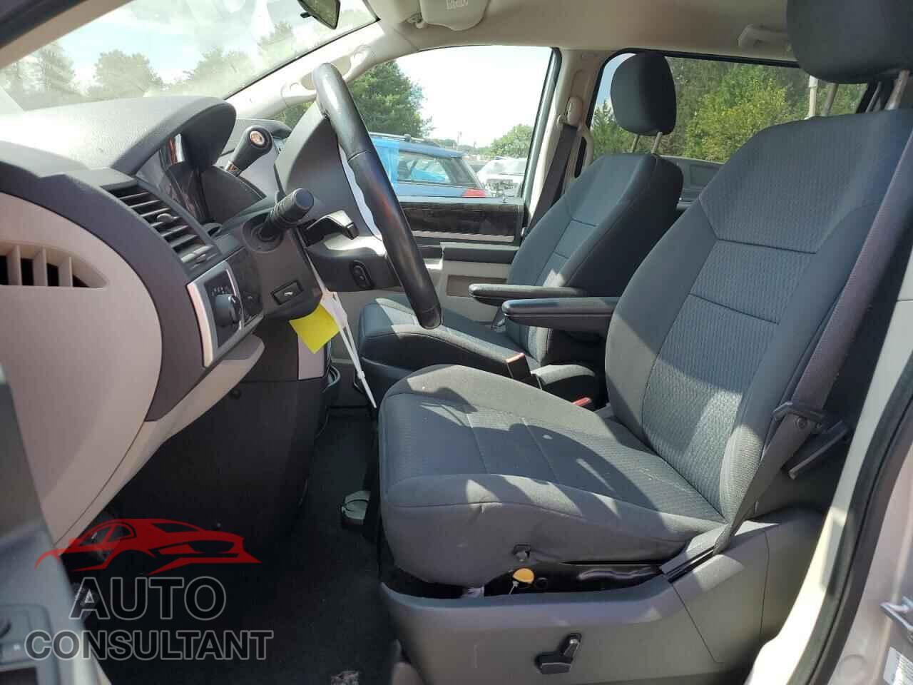 DODGE CARAVAN 2010 - 2D4RN5D12AR203023
