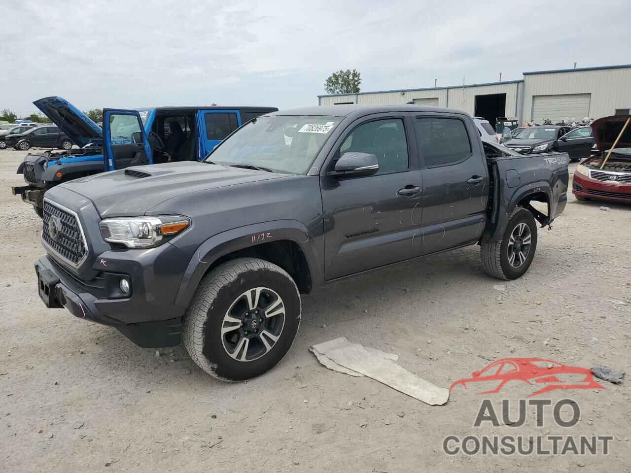 TOYOTA TACOMA 2019 - 3TMCZ5AN8KM225258