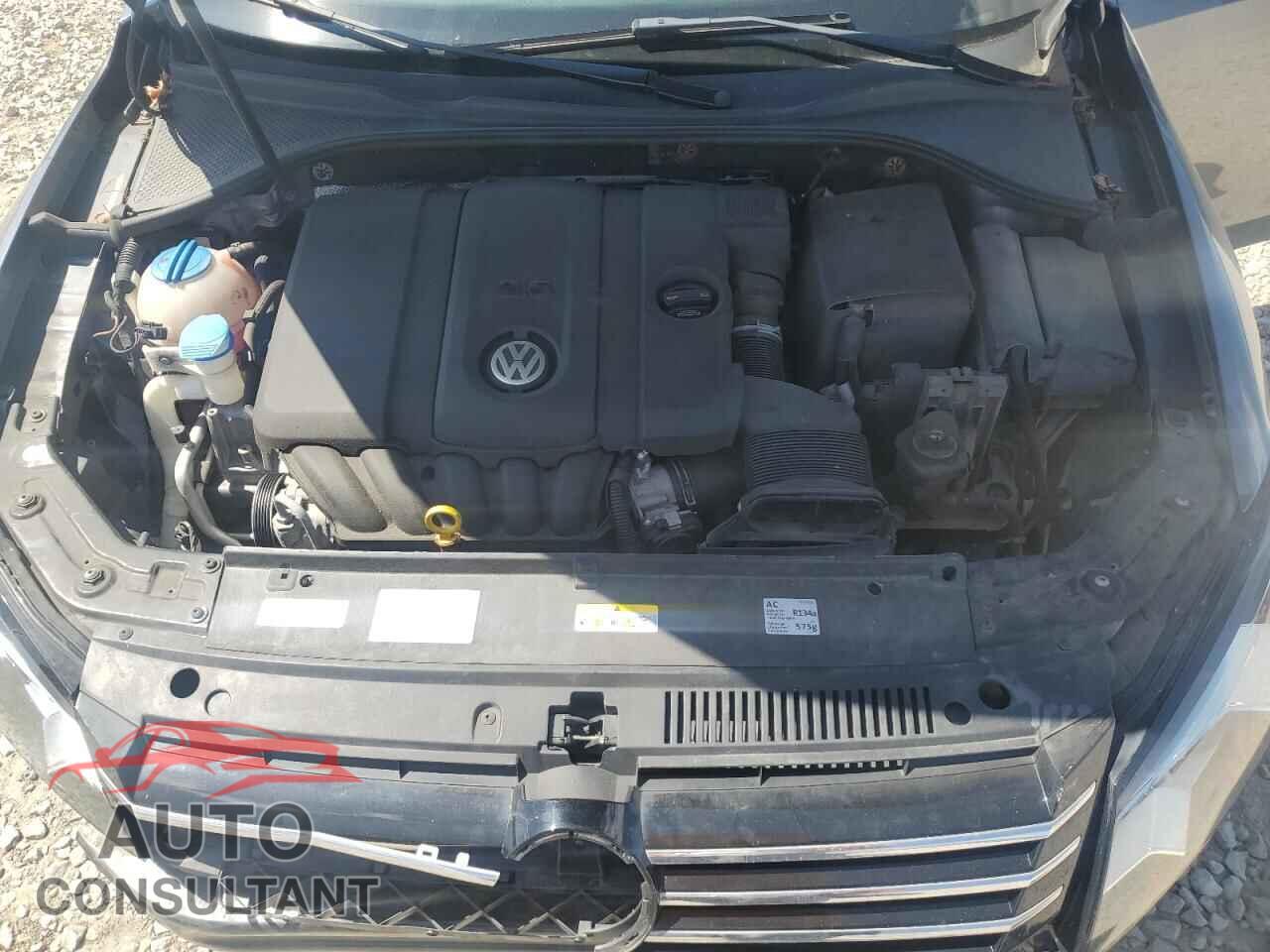 VOLKSWAGEN PASSAT 2014 - 1VWAP7A3XEC002861