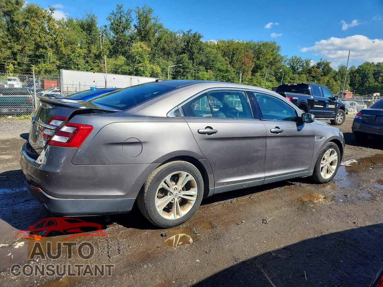 FORD TAURUS 2013 - 1FAHP2E89DG151656