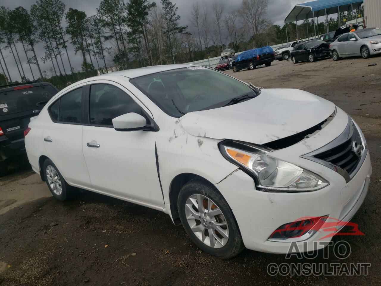 NISSAN VERSA 2017 - 3N1CN7AP8HL812117