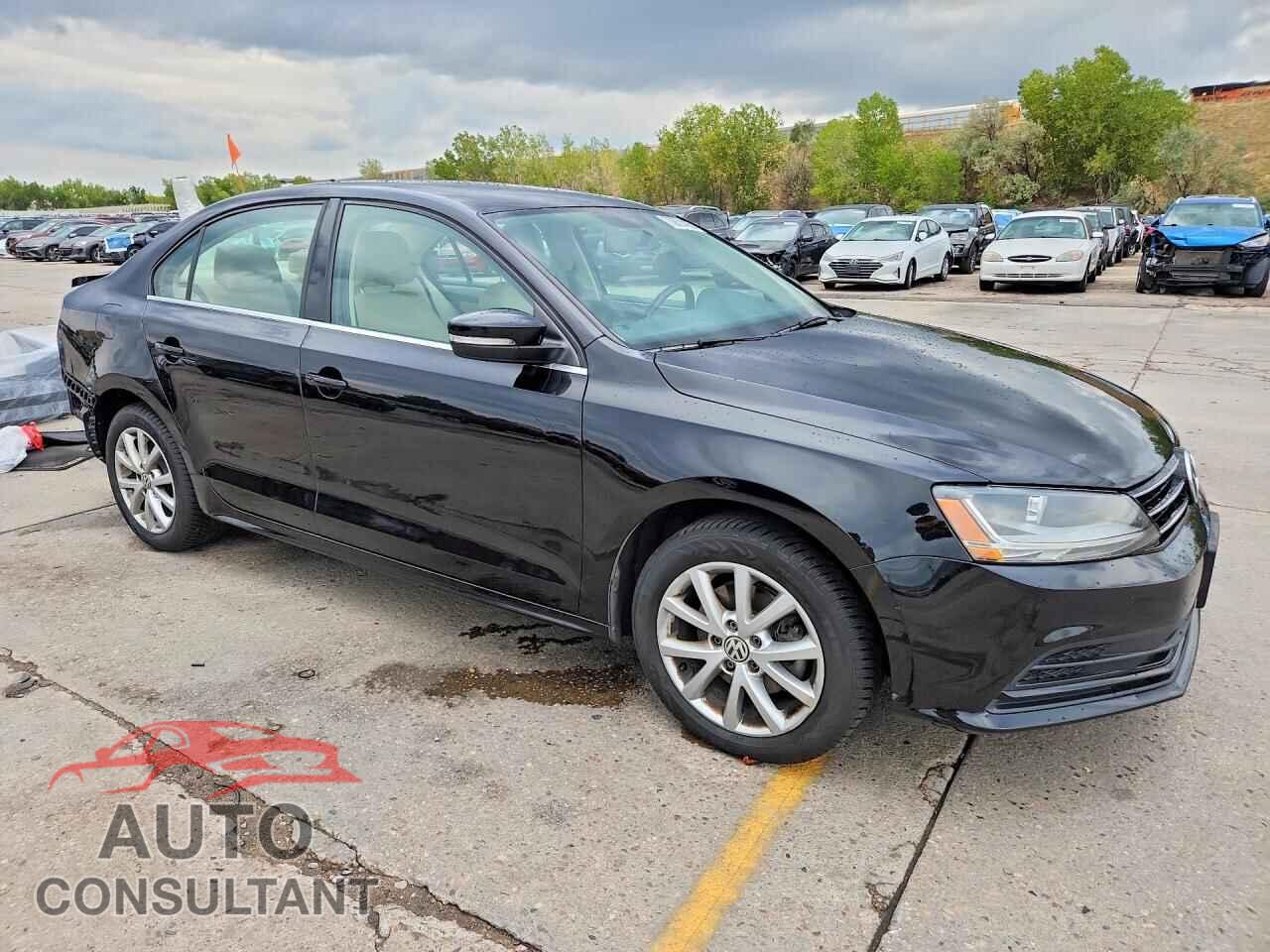 VOLKSWAGEN JETTA 2017 - 3VWDB7AJXHM309833