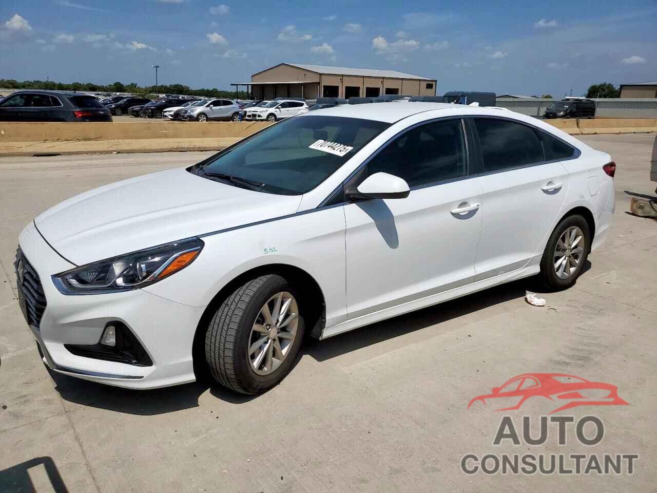 HYUNDAI SONATA 2018 - 5NPE24AF8JH609075