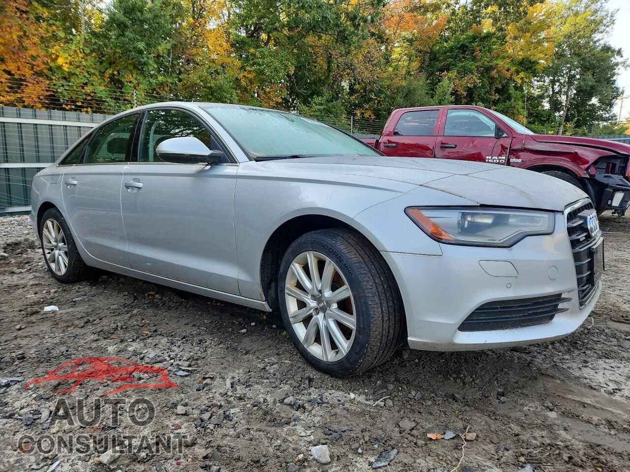 AUDI A6 2013 - WAUGFAFC7DN074011