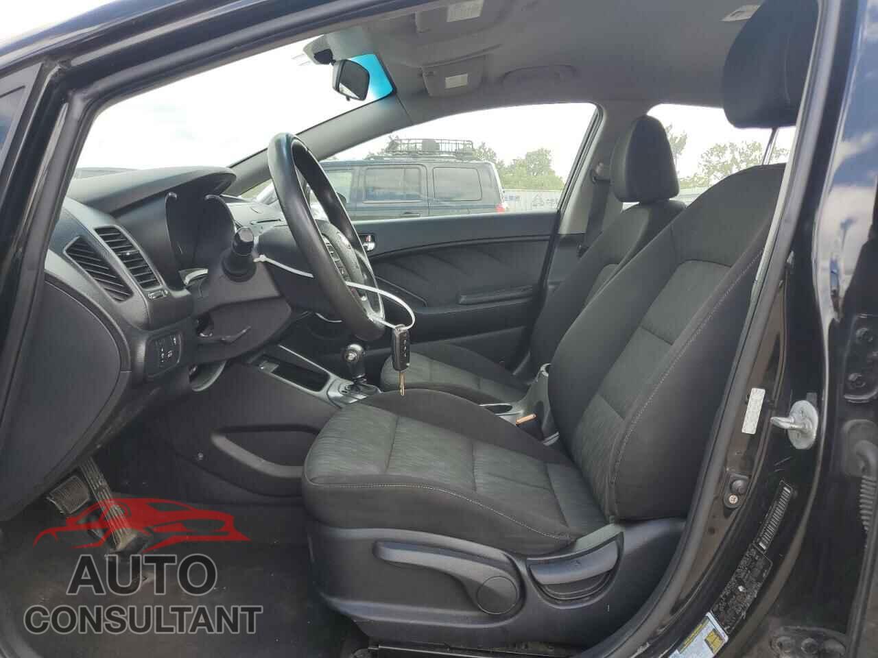 KIA FORTE 2016 - KNAFK4A63G5455885
