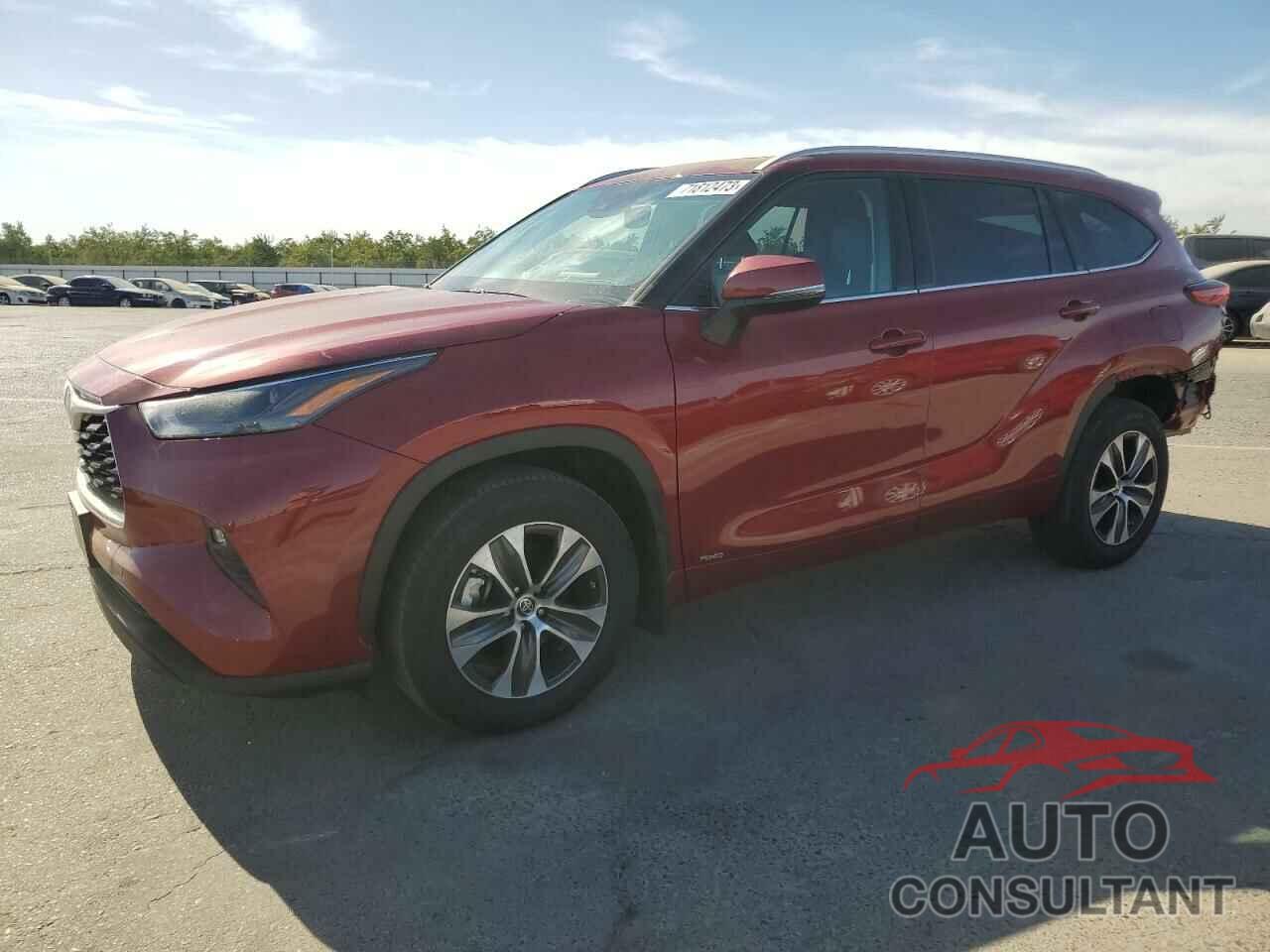 TOYOTA HIGHLANDER 2022 - 5TDHBRCH7NS552828