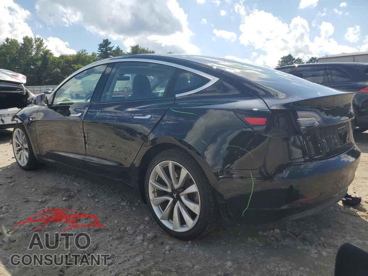 TESLA MODEL 3 2018 - 5YJ3E1EA7JF154553