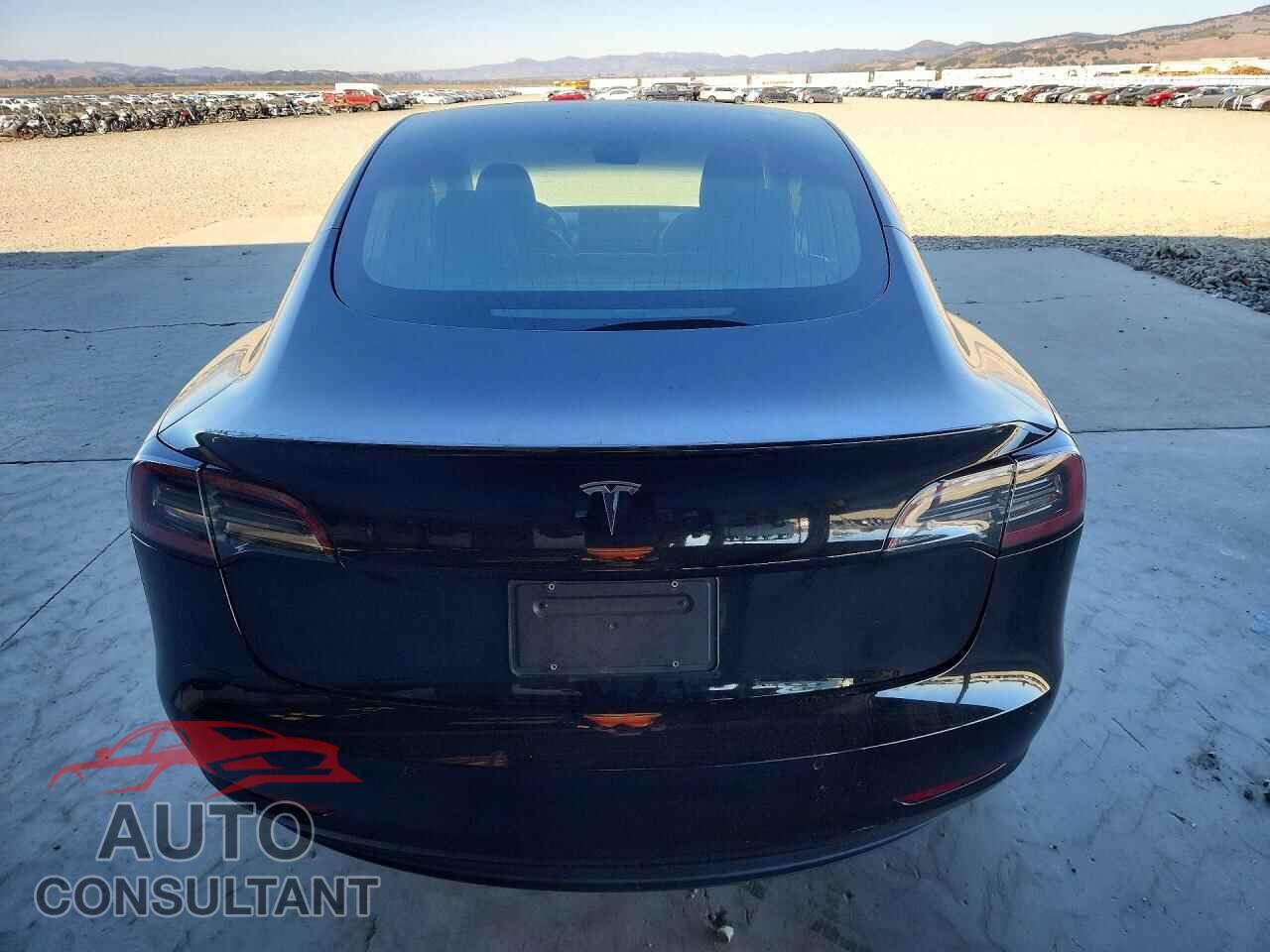 TESLA MODEL 3 2018 - 5YJ3E1EA6JF136383