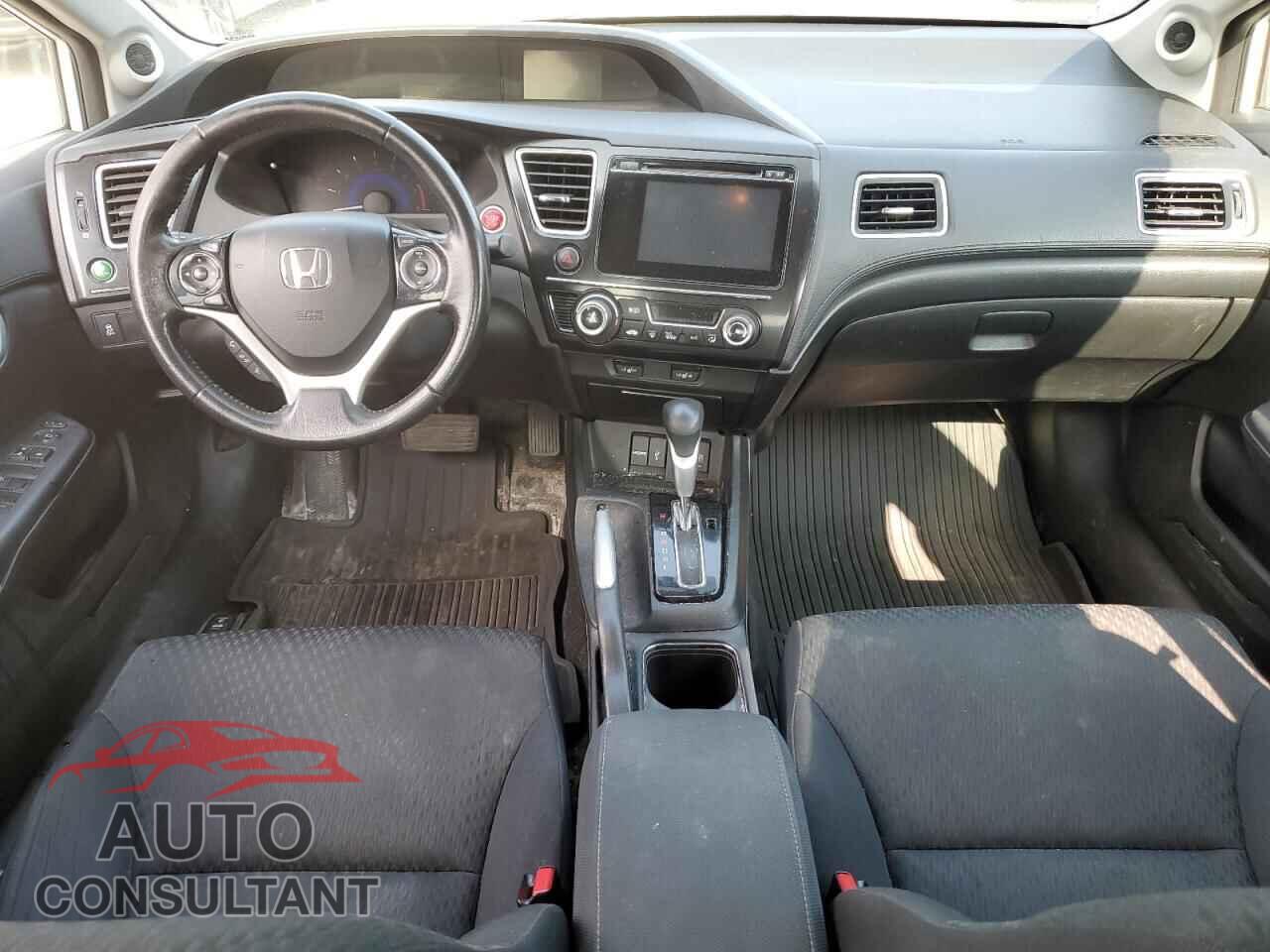 HONDA CIVIC 2015 - 2HGFB2F56FH016258