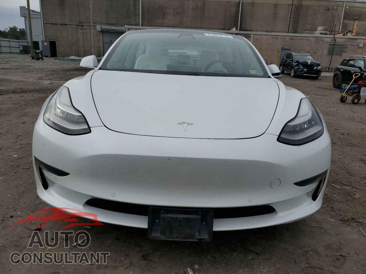 TESLA MODEL 3 2020 - 5YJ3E1EAXLF599002