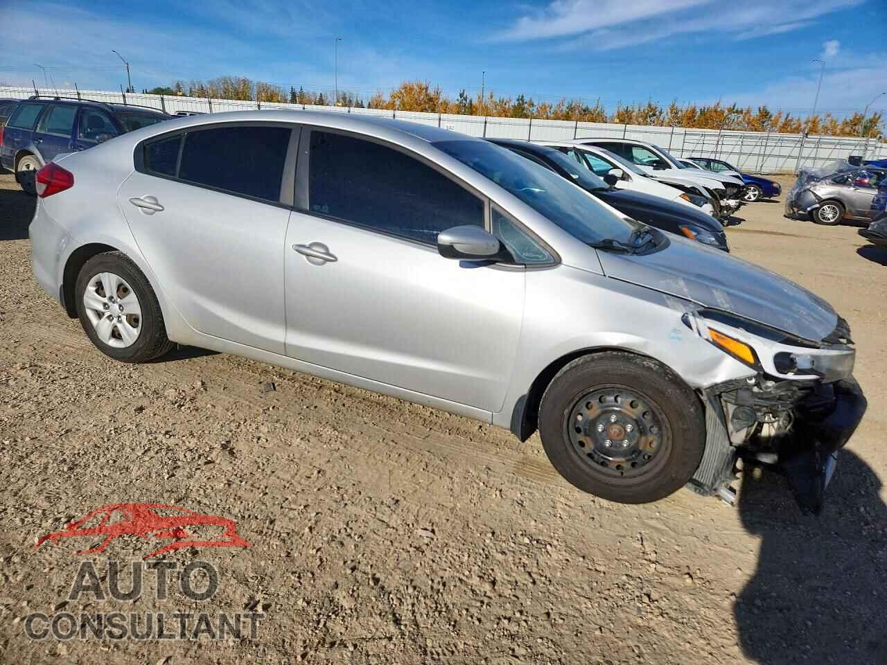 KIA FORTE 2017 - 3KPFL4A77HE076726