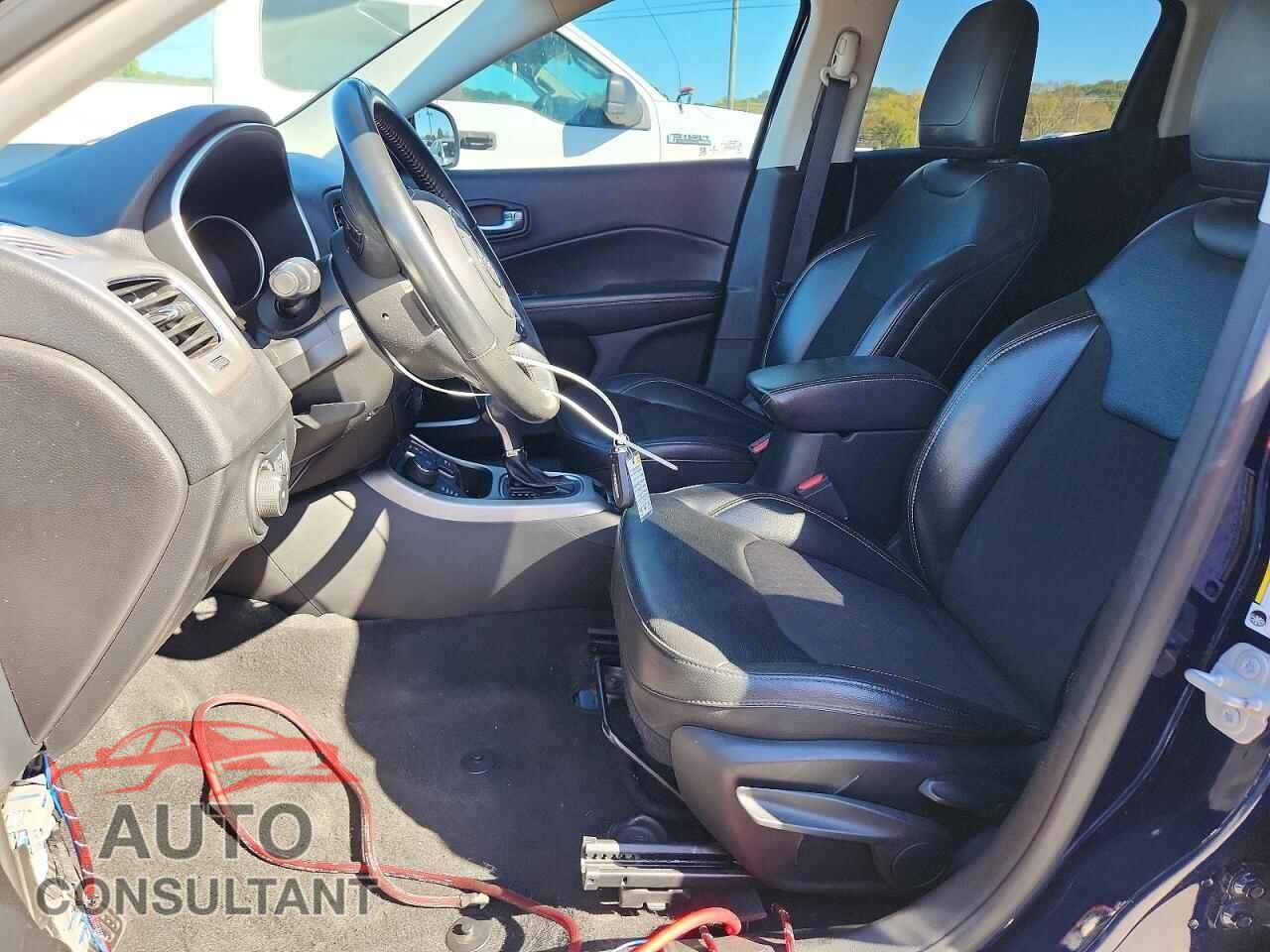 JEEP COMPASS 2020 - 3C4NJDBB0LT252122