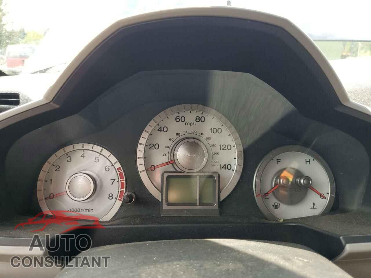 HONDA PILOT 2011 - 5FNYF4H56BB048356