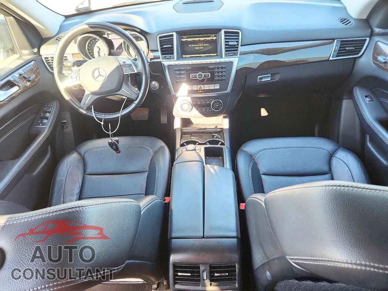 MERCEDES-BENZ M-CLASS 2015 - 4JGDA5HB8FA474441