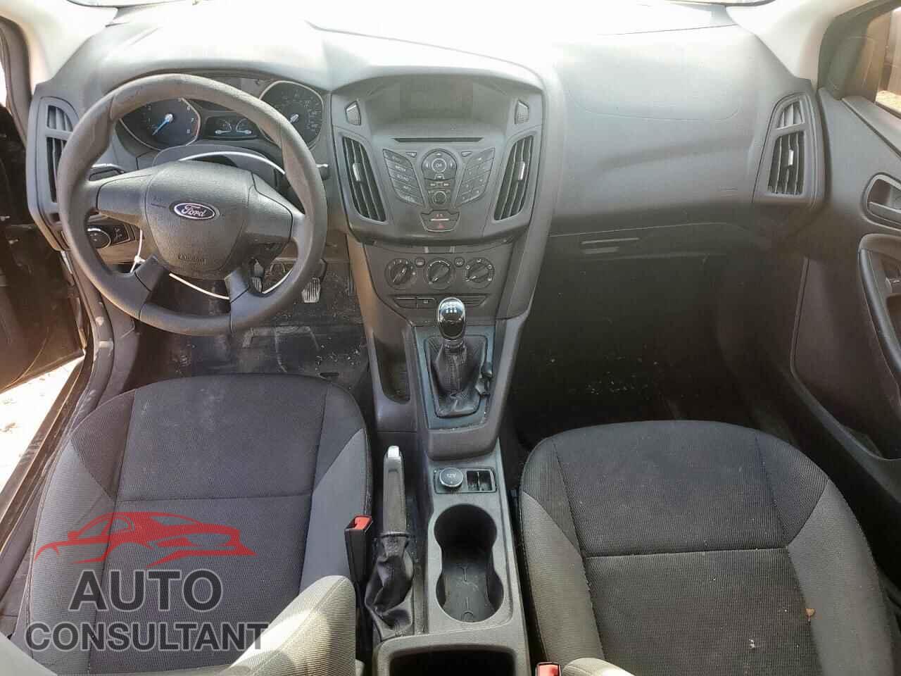 FORD FOCUS 2014 - 1FADP3E23EL183690