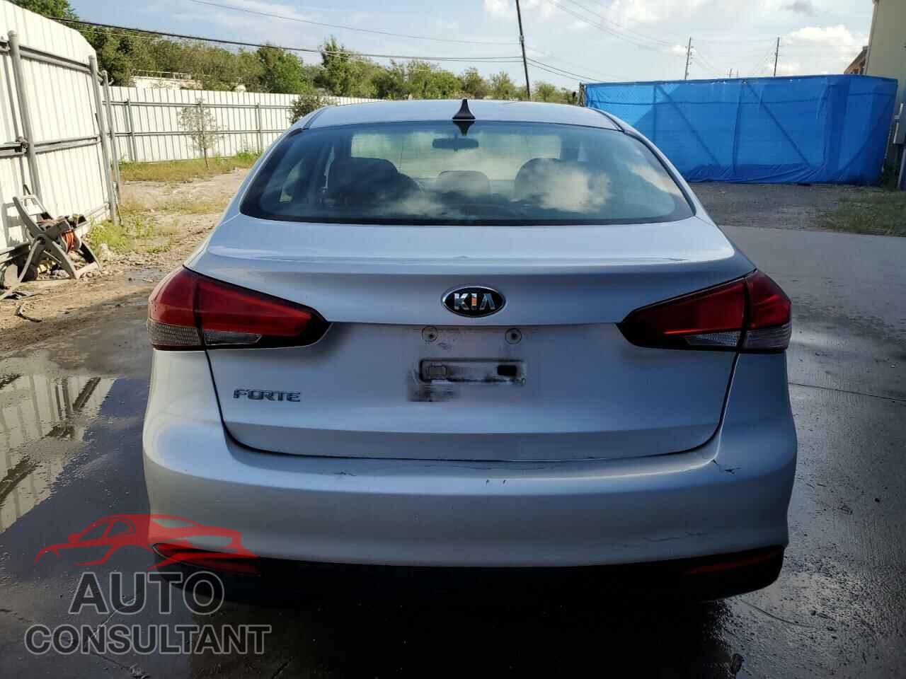 KIA FORTE 2017 - 3KPFK4A78HE048355