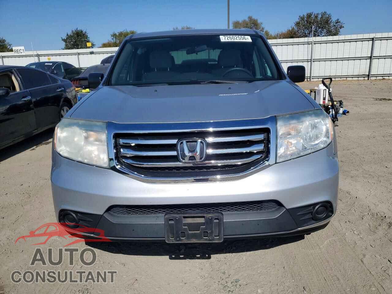HONDA PILOT 2015 - 5FNYF4H22FB010148
