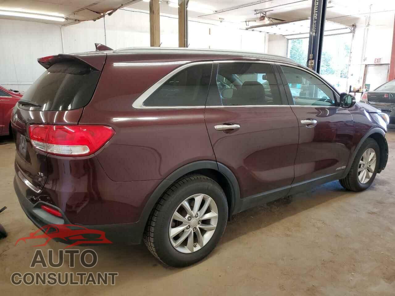 KIA SORENTO 2017 - 5XYPGDA51HG224573