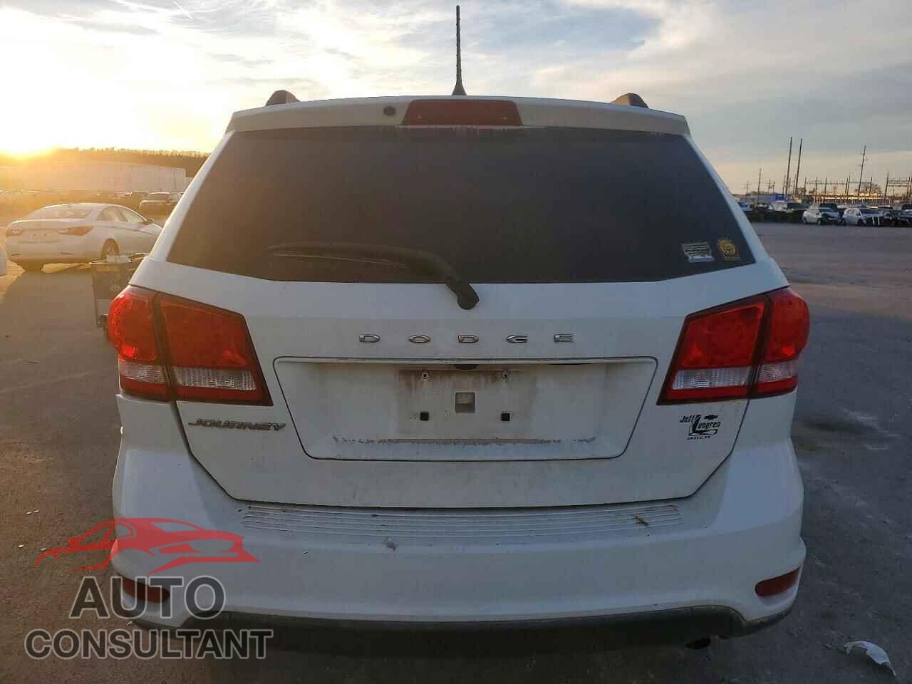 DODGE JOURNEY 2019 - 3C4PDCBB0KT758199