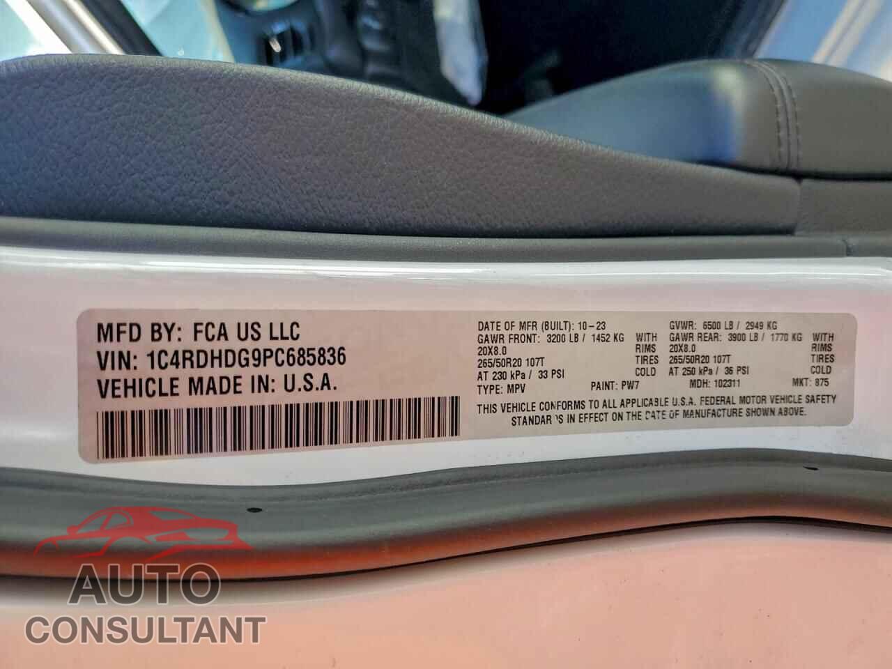DODGE DURANGO 2023 - 1C4RDHDG9PC685836