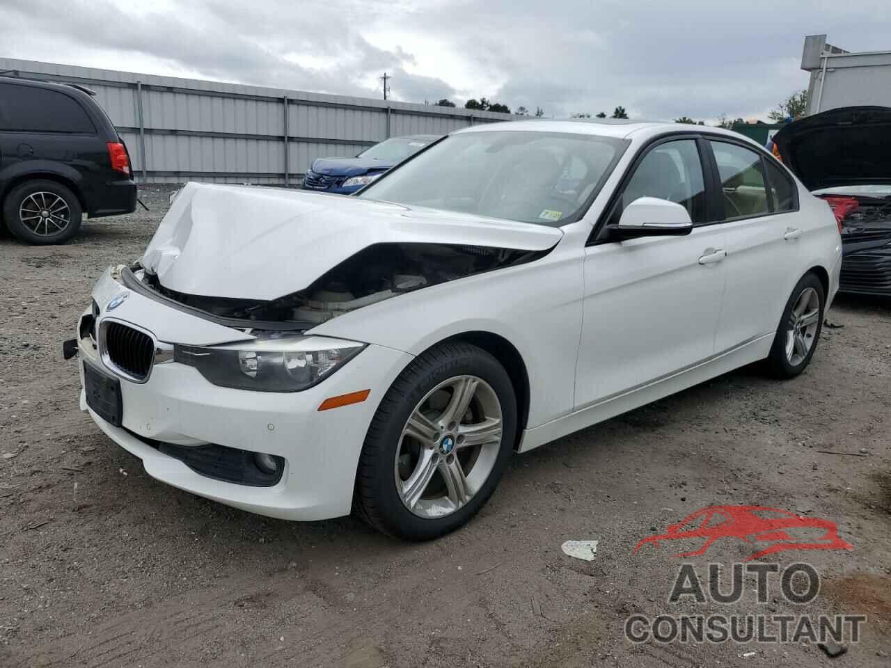 BMW 3 SERIES 2014 - WBA3C3G5XENS69380