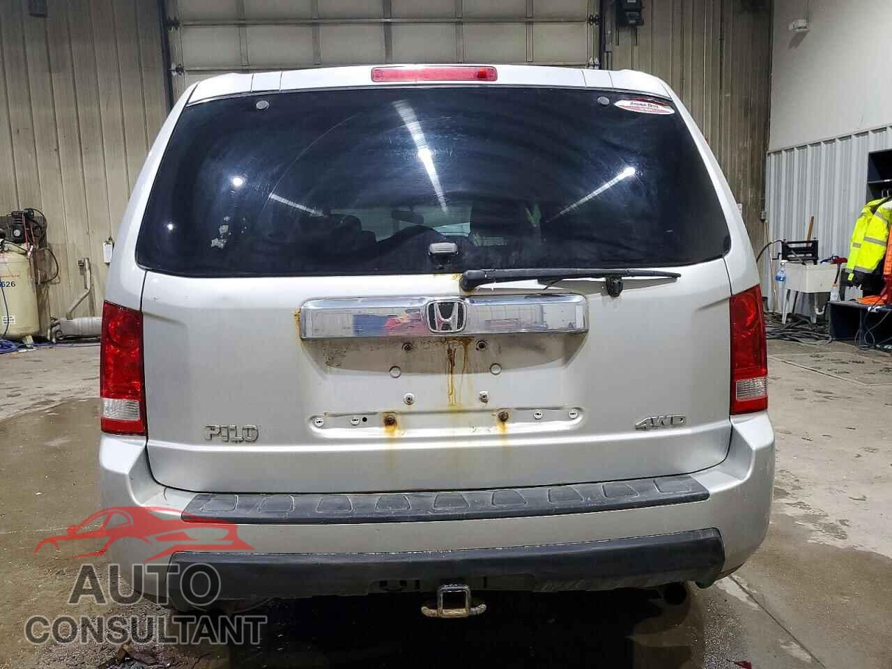 HONDA PILOT 2009 - 5FNYF48249B047061