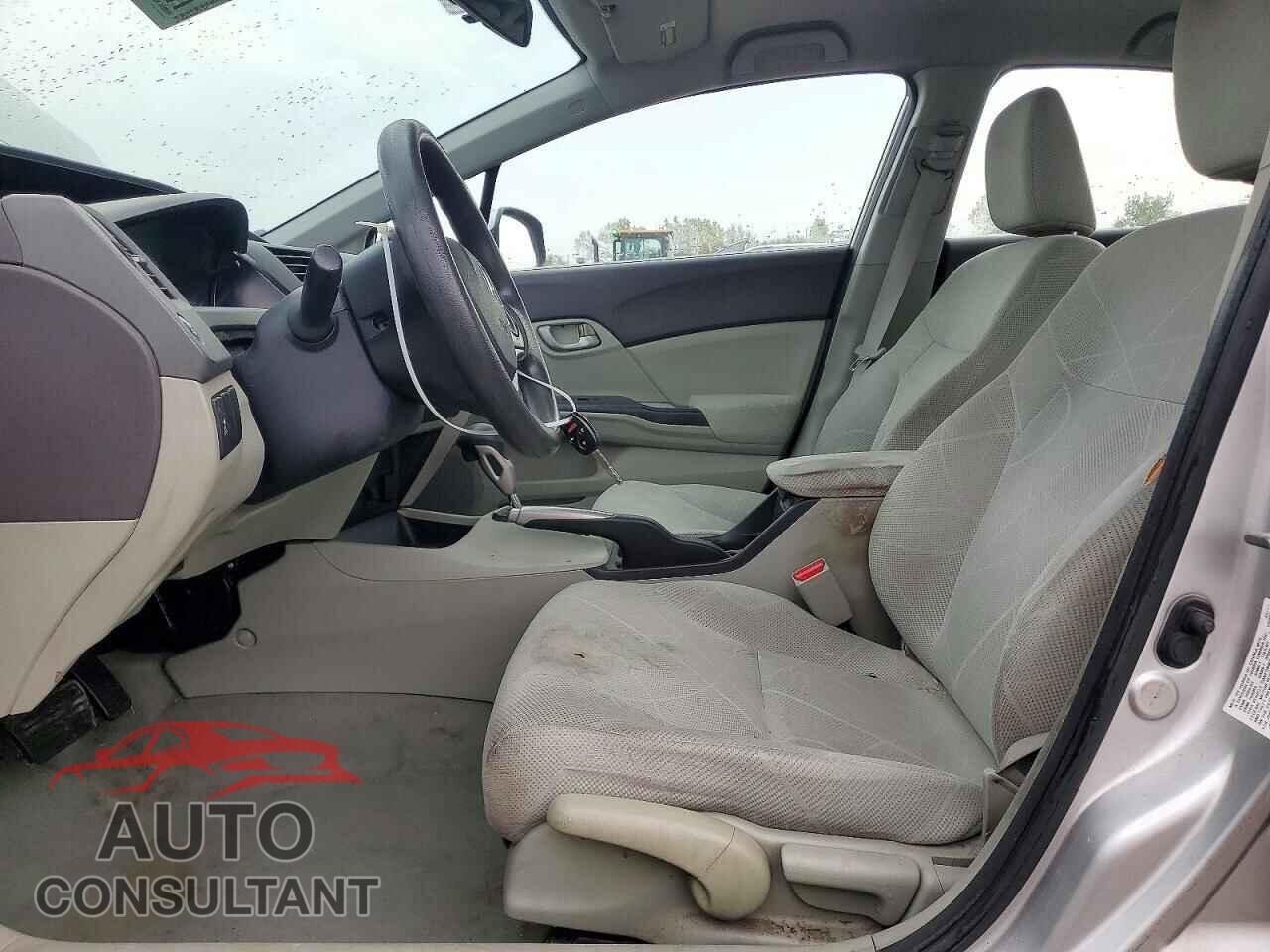 HONDA CIVIC 2012 - 2HGFB2F55CH300444