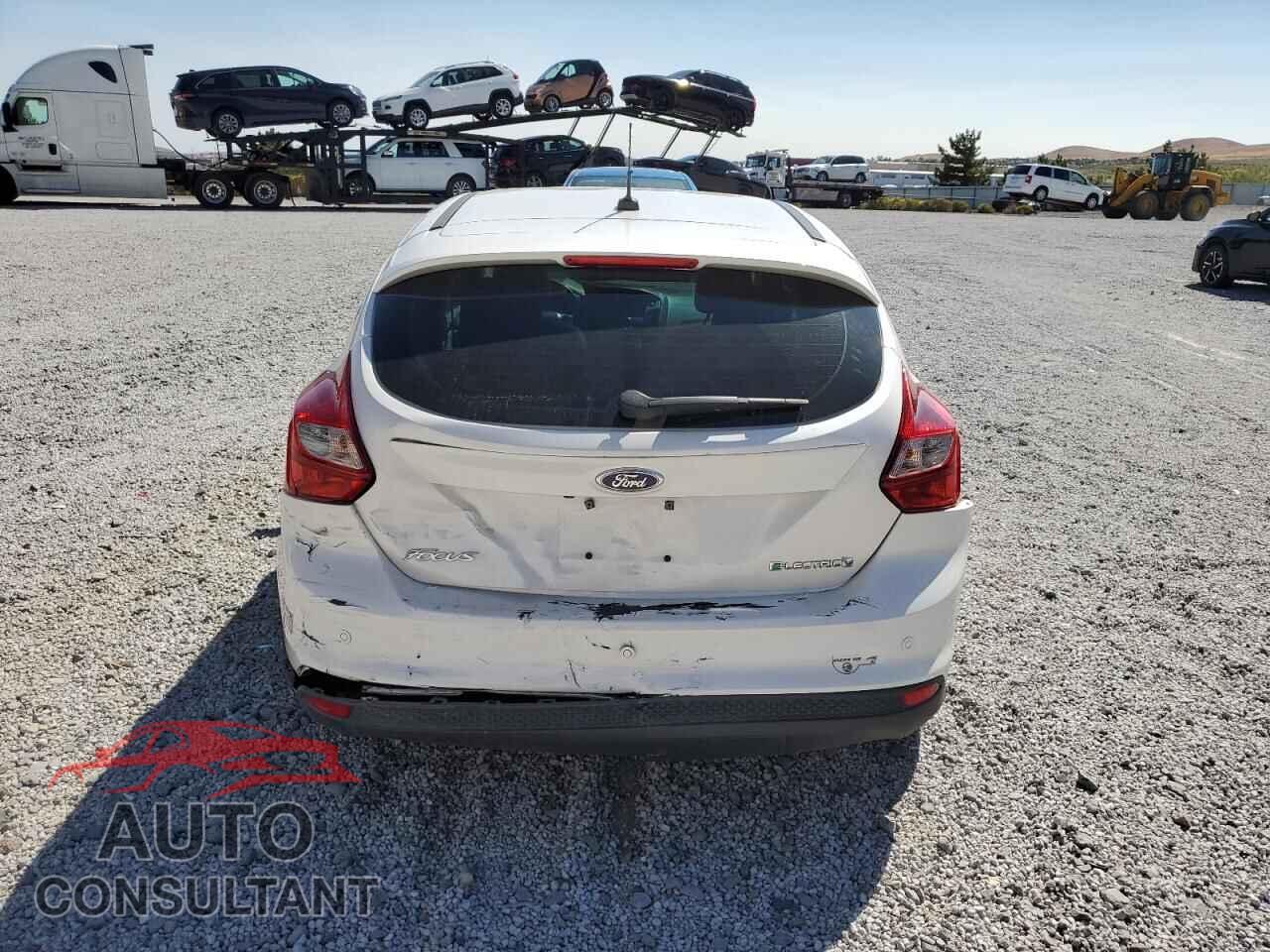 FORD FOCUS 2012 - 1FAHP3R49CL411590