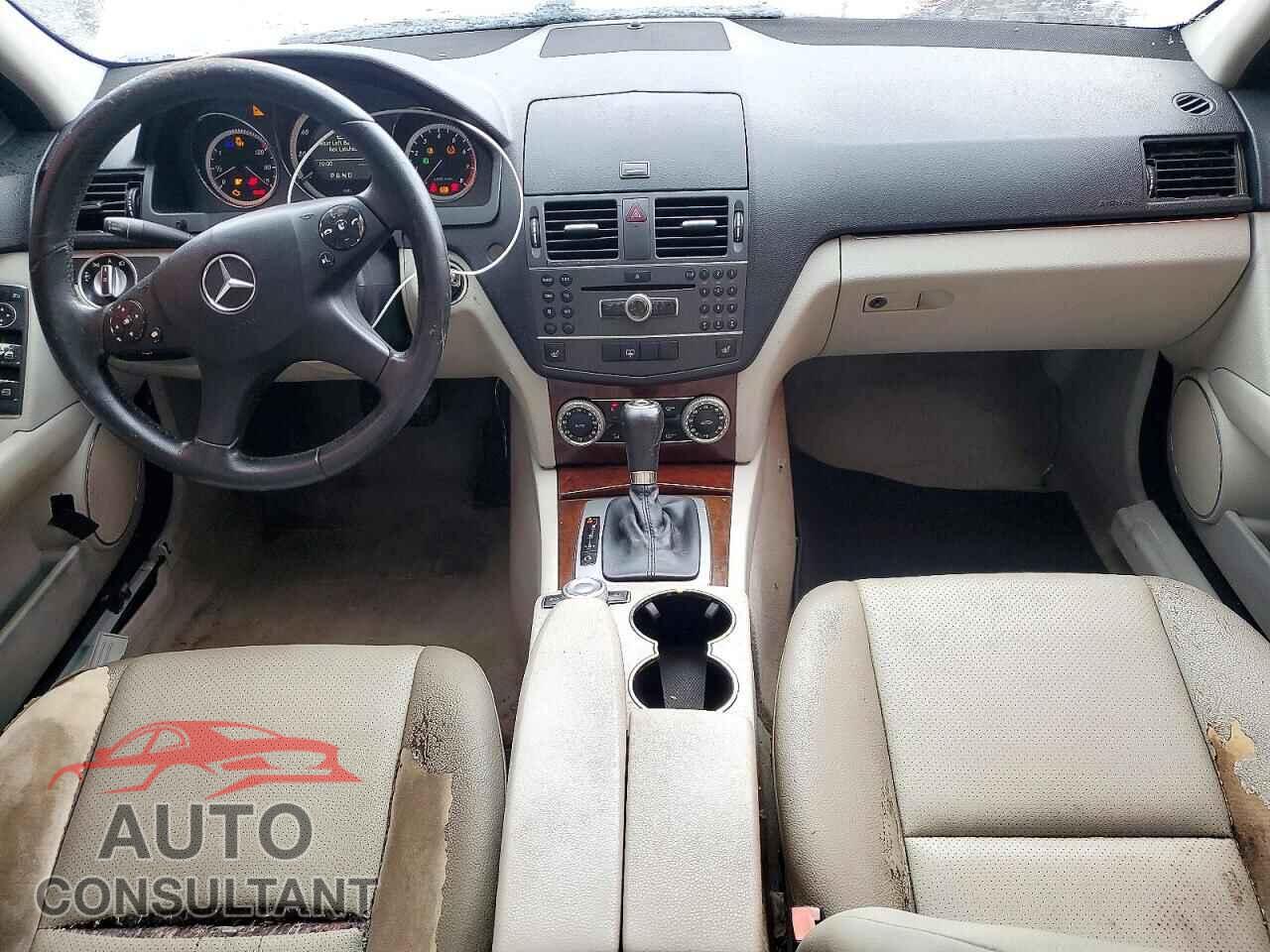 MERCEDES-BENZ C-CLASS 2011 - WDDGF5EB2BA471011