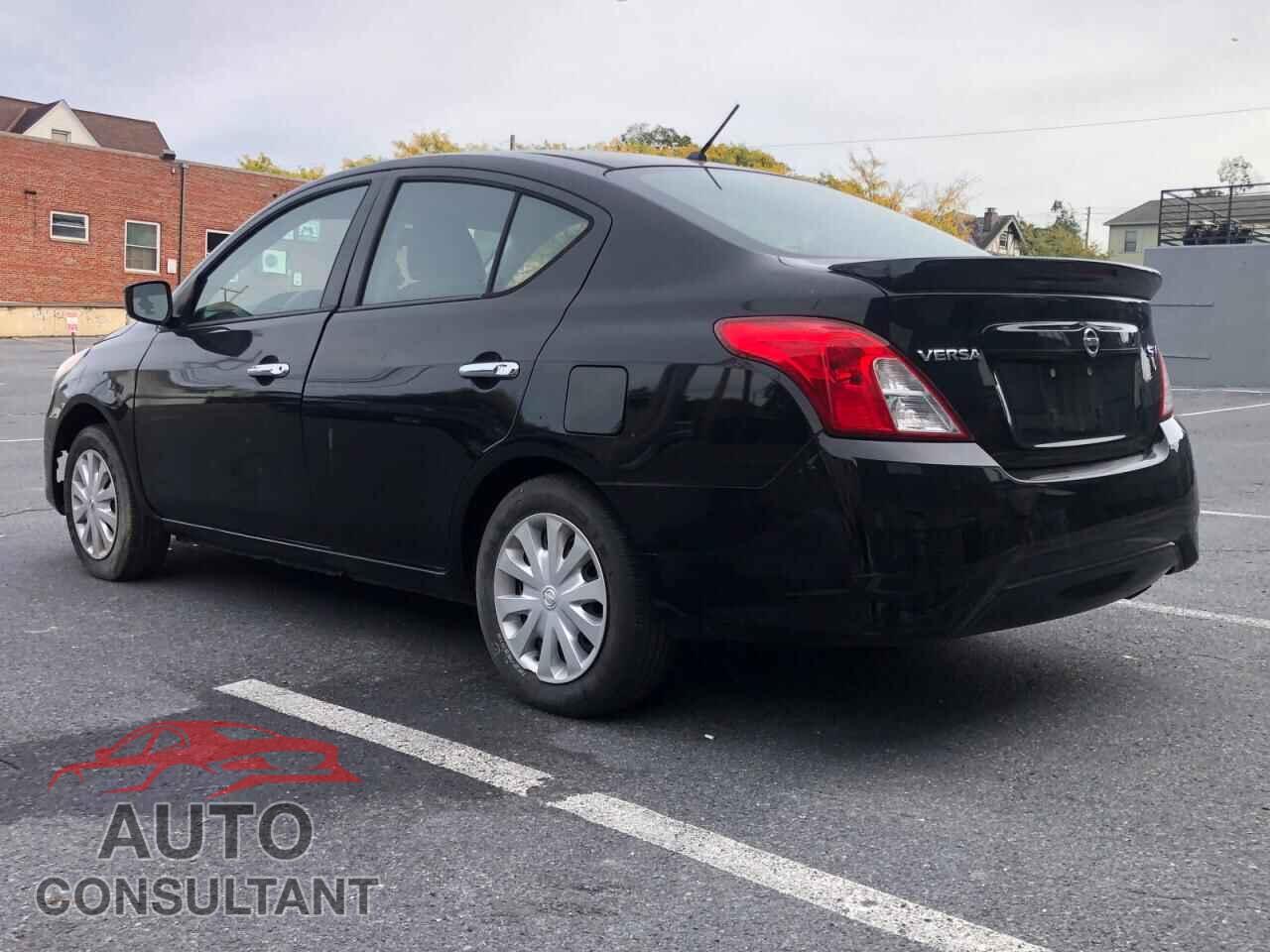 NISSAN VERSA 2017 - 3N1CN7AP1HL802951