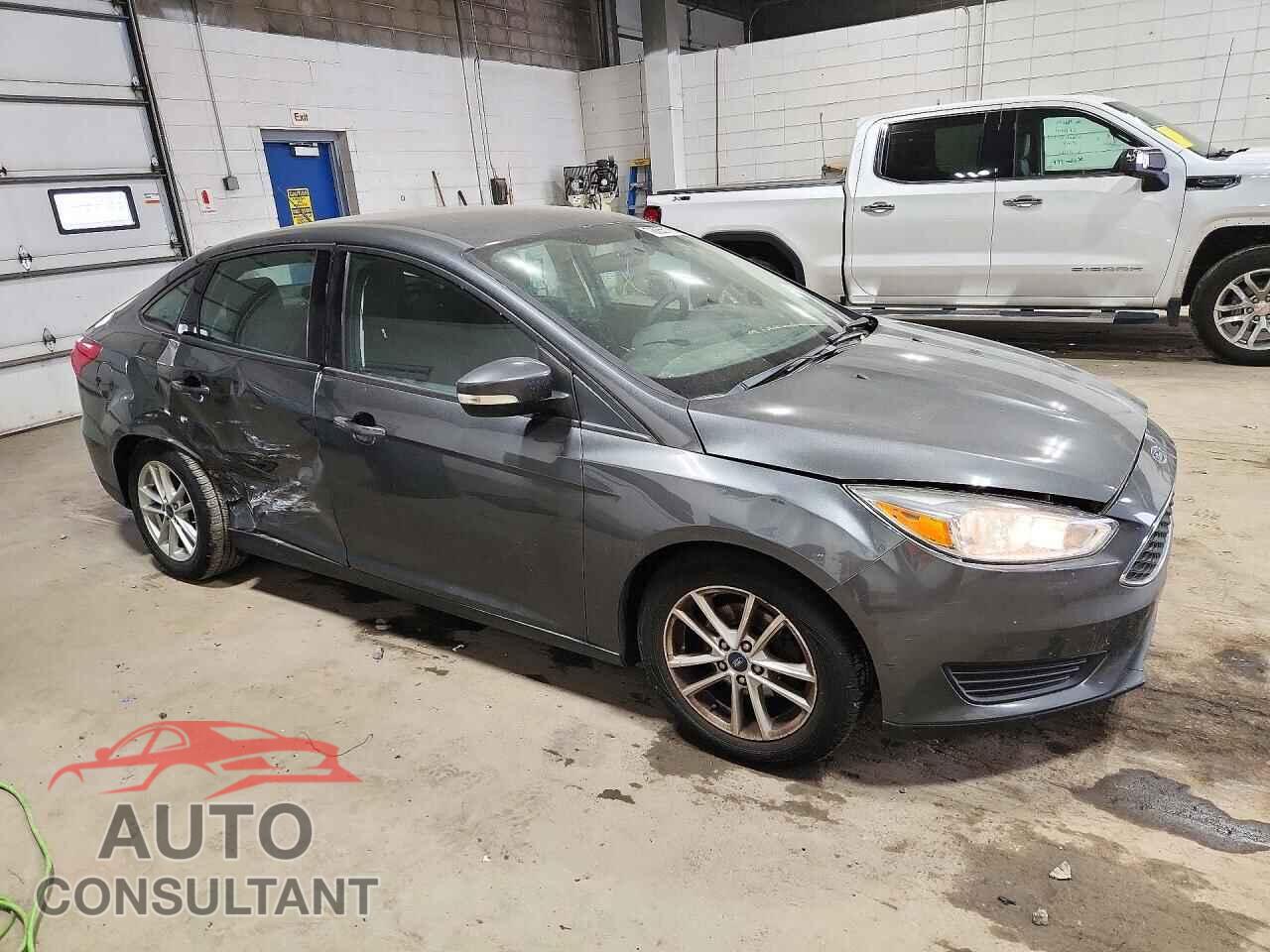 FORD FOCUS 2017 - 1FADP3F20HL221864