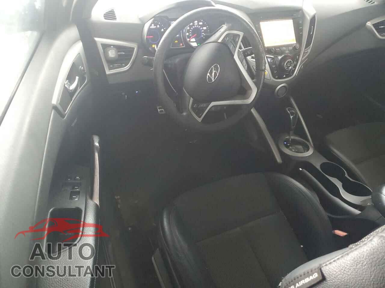 HYUNDAI VELOSTER 2013 - KMHTC6AD2DU144071