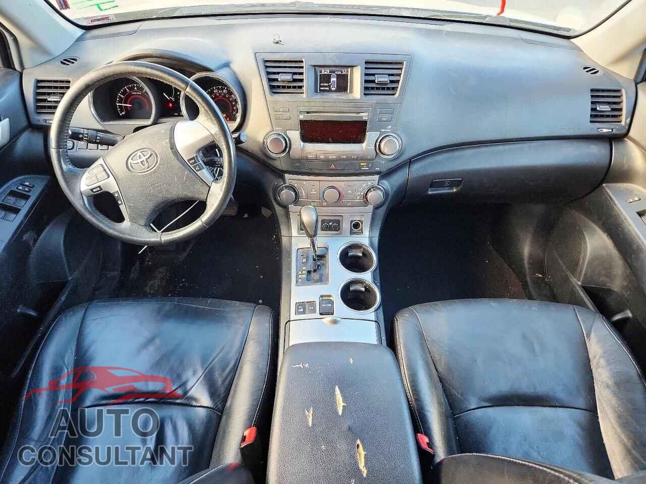 TOYOTA HIGHLANDER 2012 - 5TDBK3EH2CS149384