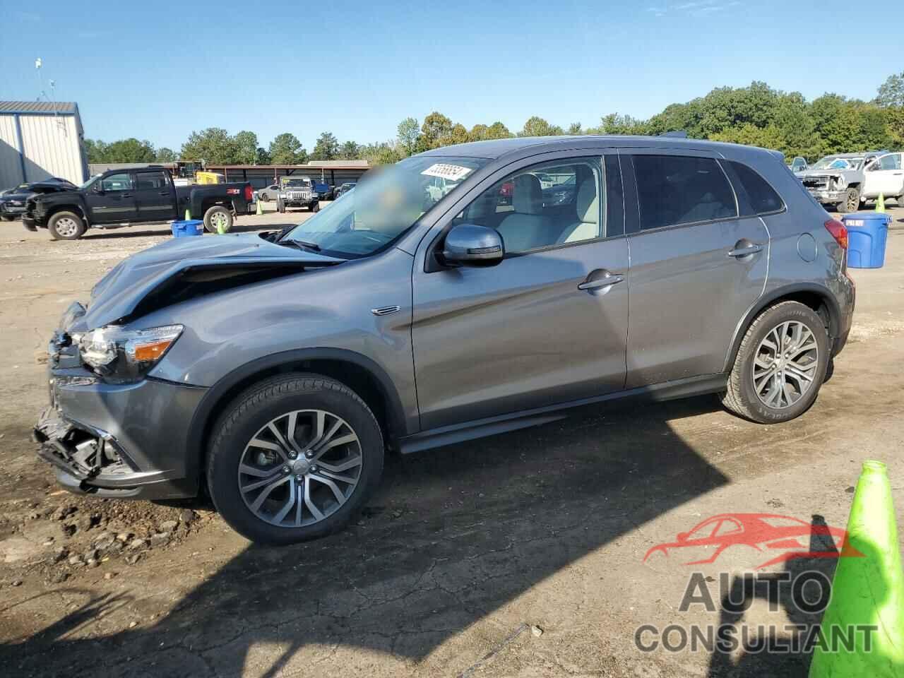 MITSUBISHI OUTLANDER 2018 - JA4AP3AU5JU017447