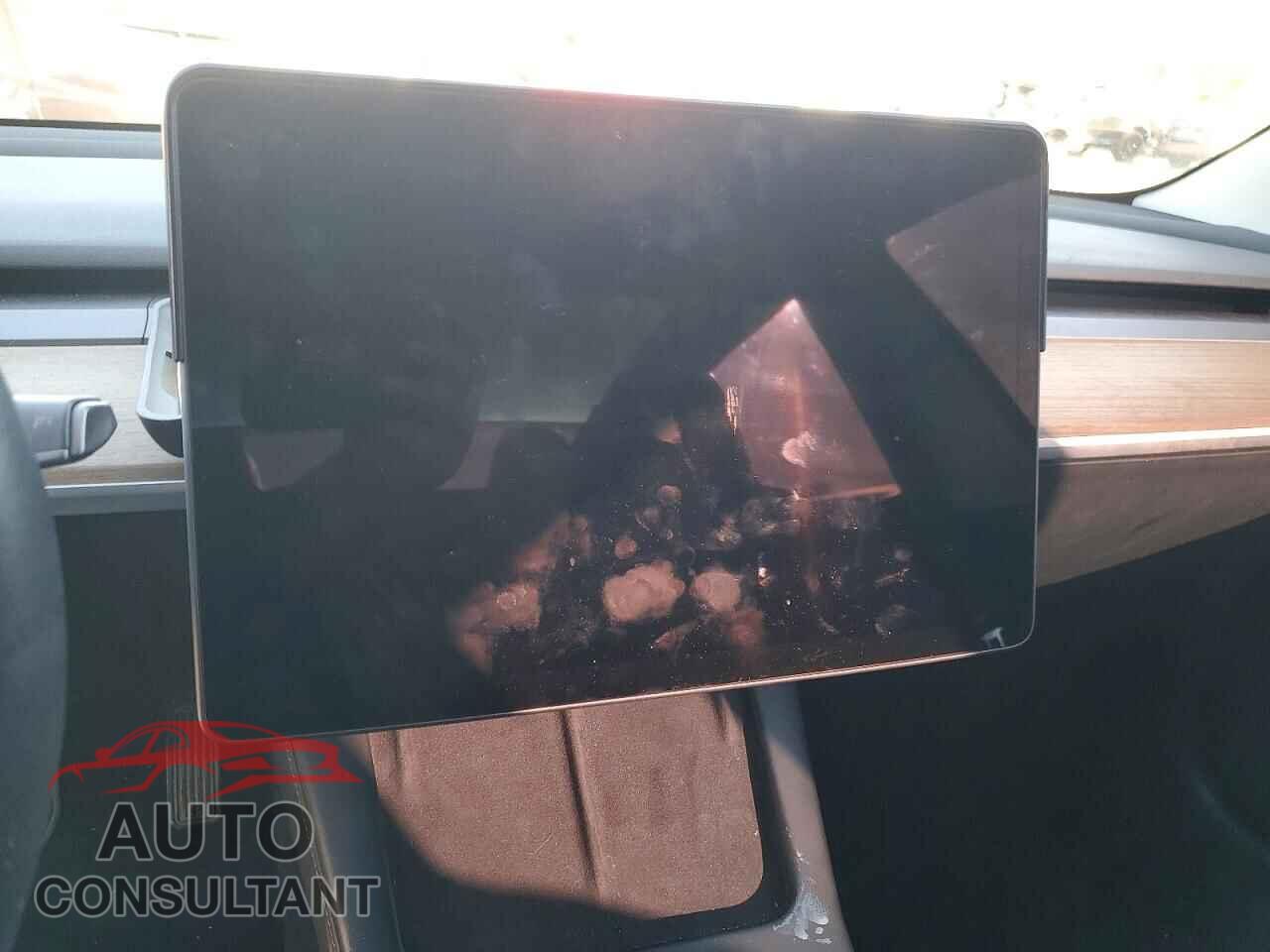 TESLA MODEL 3 2022 - 5YJ3E1EB4NF275801