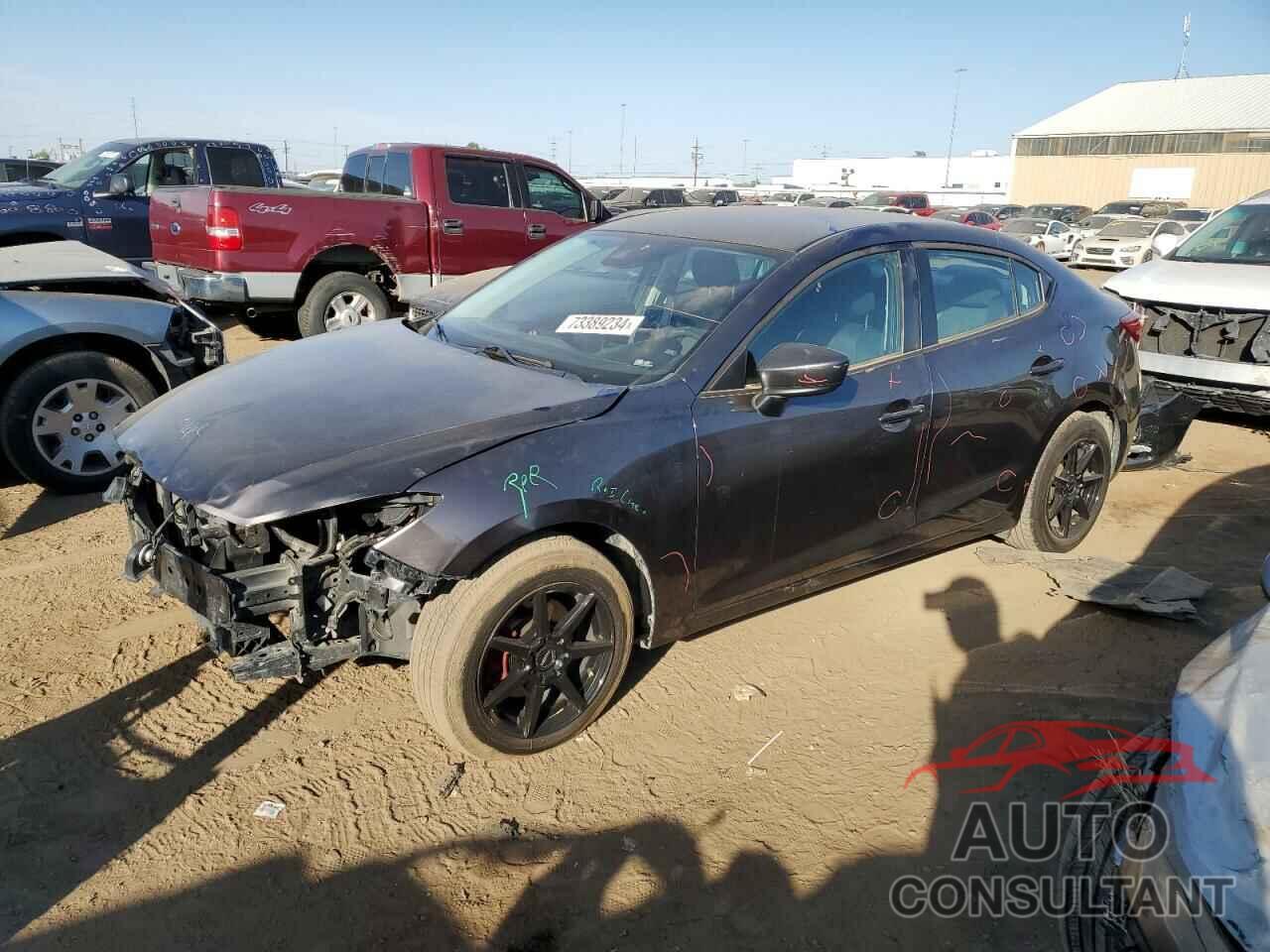 MAZDA 3 2018 - 3MZBN1U75JM211990